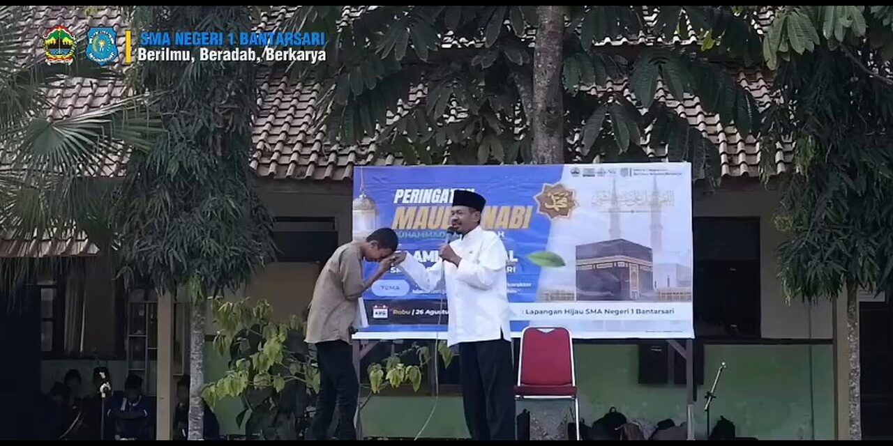 Semarak Peringatan Maulid Nabi Muhammad SAW di SMA Negeri 1 Bantarsari